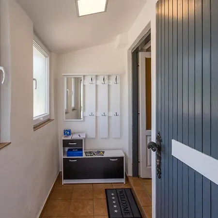 アパート 1 Bedroom Stunning In