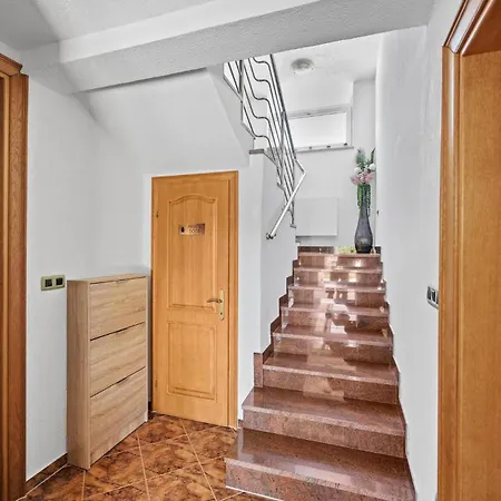 1 Bedroom Stunning In Medulin