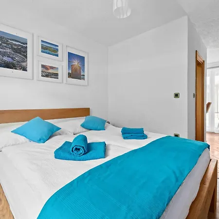 Apartment 1 Bedroom Stunning In Medulin